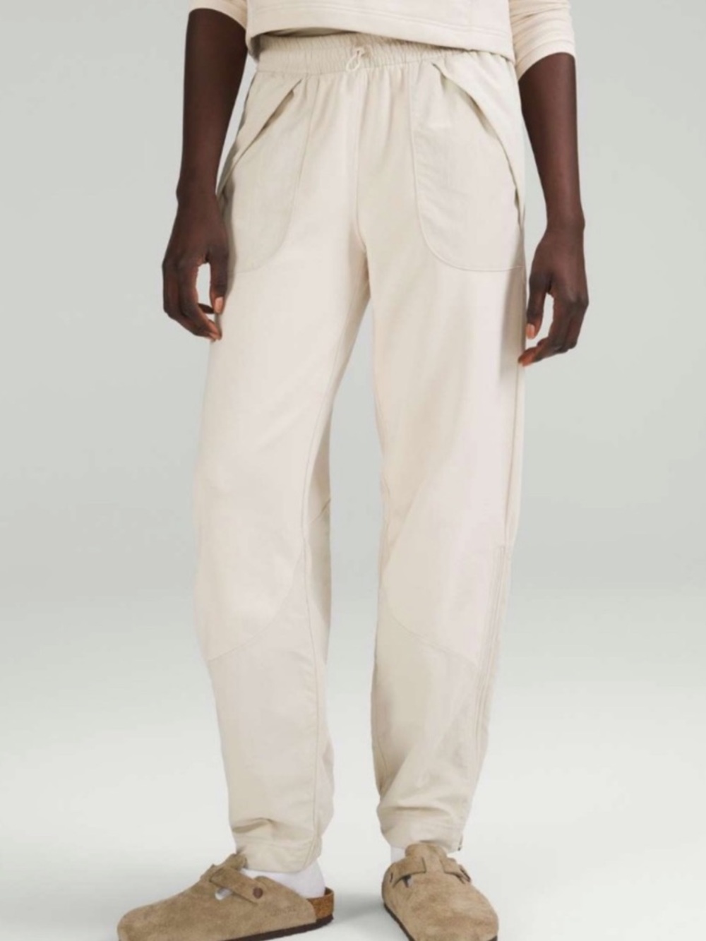 Women’s‎ Lululemon Effortless Mid-Rise Pant
Natural Ivory Size 8